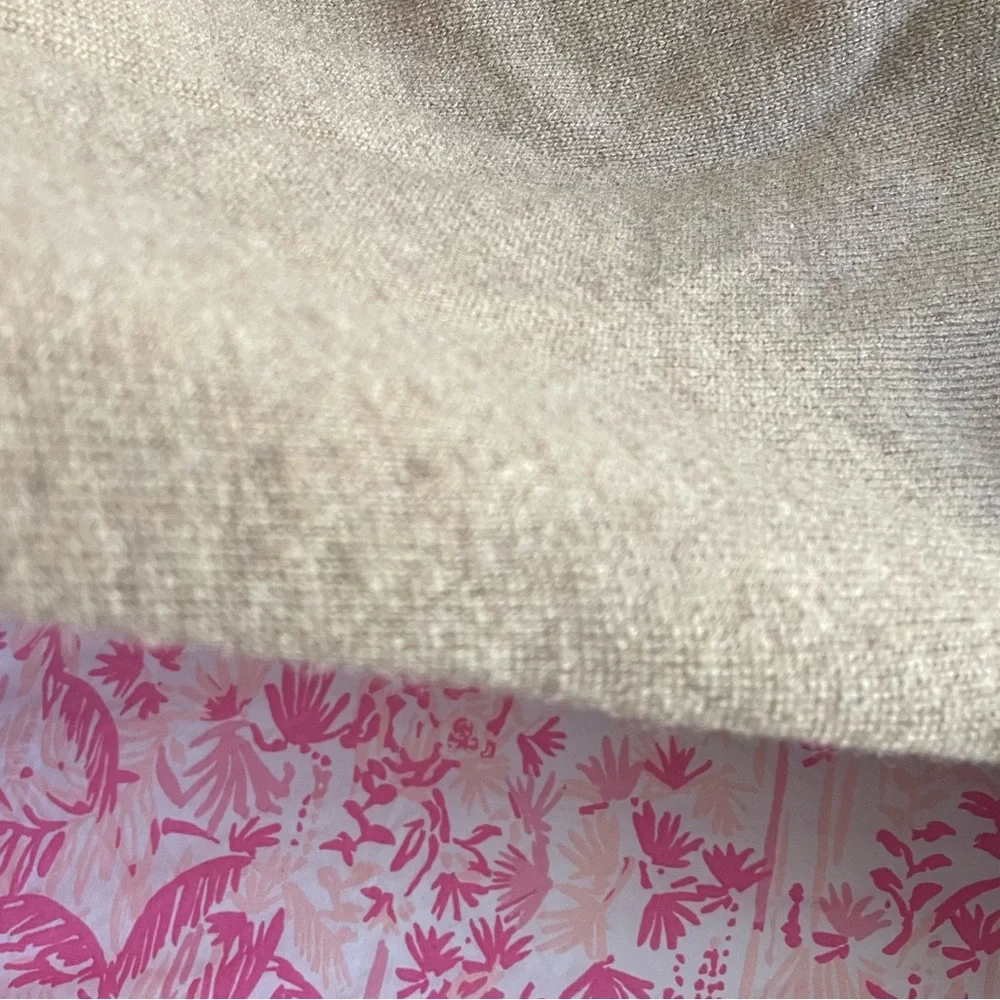 Quince 100% Mongolian Cashmere Crewneck Sweater in Camel Size Medium - Picture 6 of 8